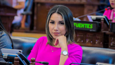 Dania Gonzalez - Deputada de El Salvador - Cidade do Bitcoin (BTC)