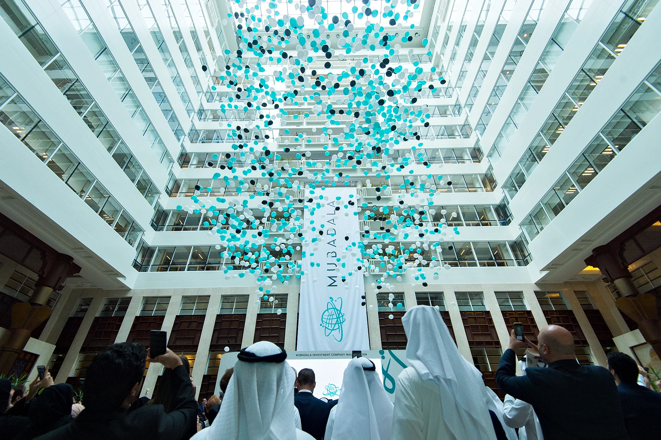 Mubadala-Investment-Company-boletimbitcon